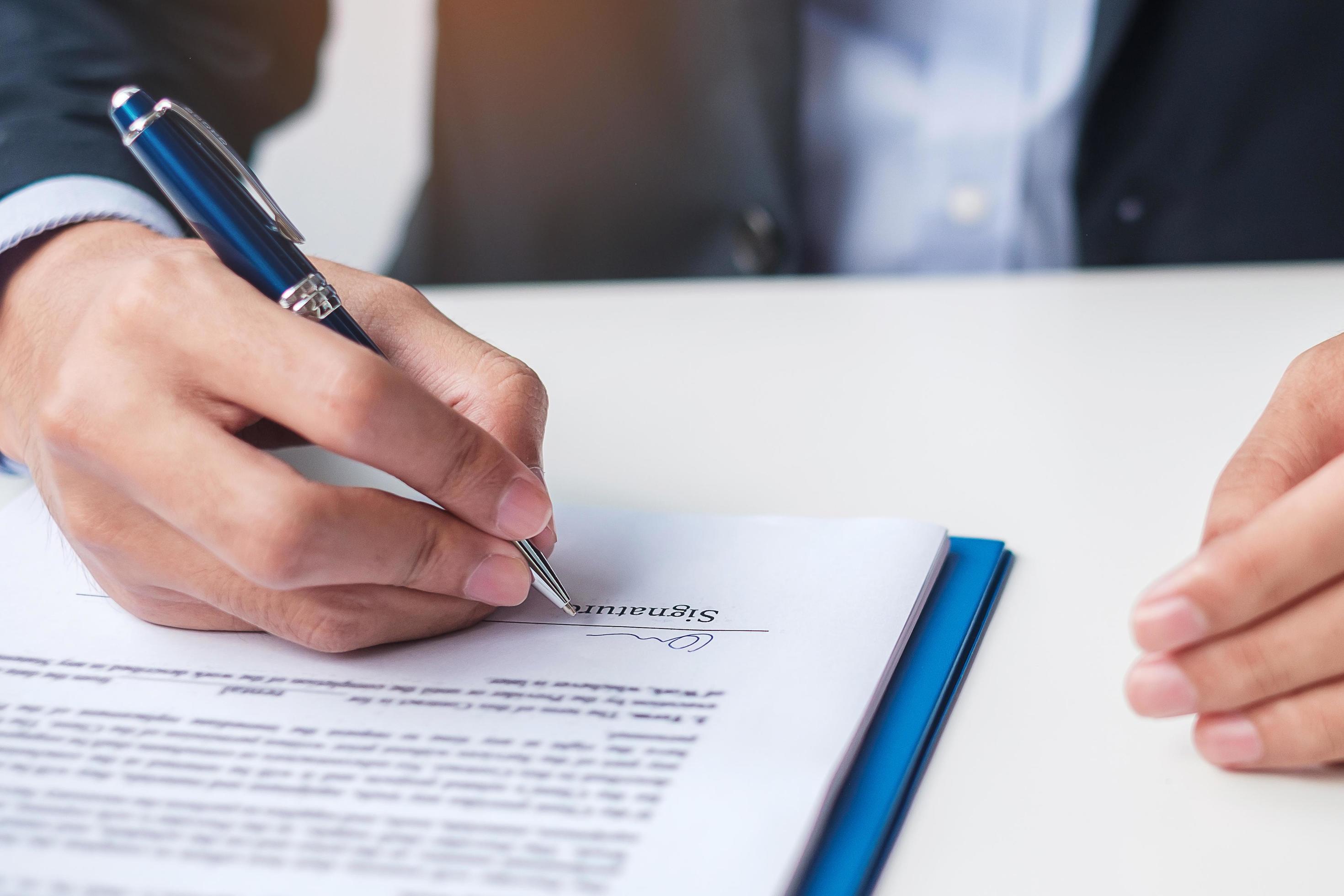 Finalize vínculo e declarações